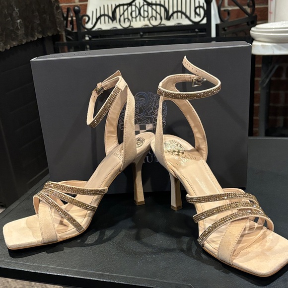 Vince Camuto Nude Strappy Heels - Picture 1 of 6